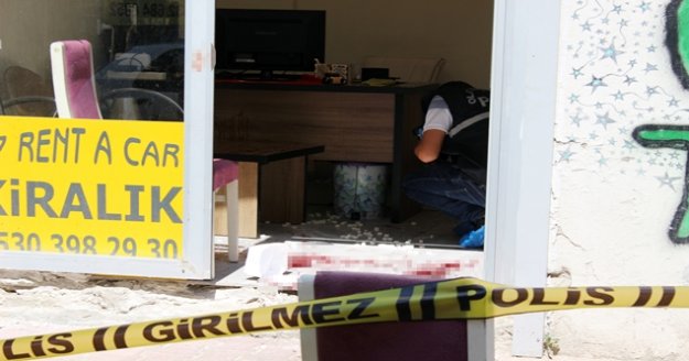 Baba ile oğlu arasındaki tartışma hastanede bitti