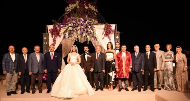 Çavuşoğlu Ailesinin mutlu günü