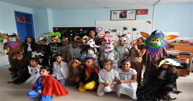 Eko Okullu öğrenciler dönemi Tiyatro ile kapattı