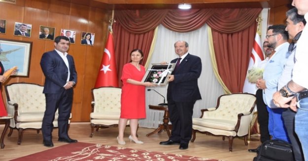 Gazetecilerin Kıbrıs çıkarması