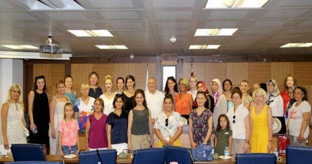 Girişimci kadınlara ALTSO'dan ödül