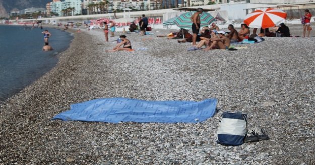 Ölüm denizde yakaladı