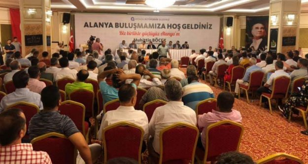 Top, Böcek'e Mahmutlar dosyası sundu