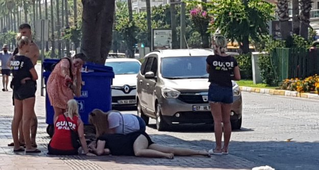 Alanya'da aşırı sıcak ve alkol turisti sokakta bayılttı