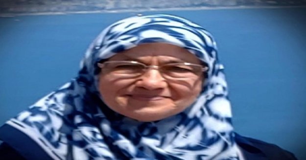 Antalya'da balkondan düşen kadın öldü