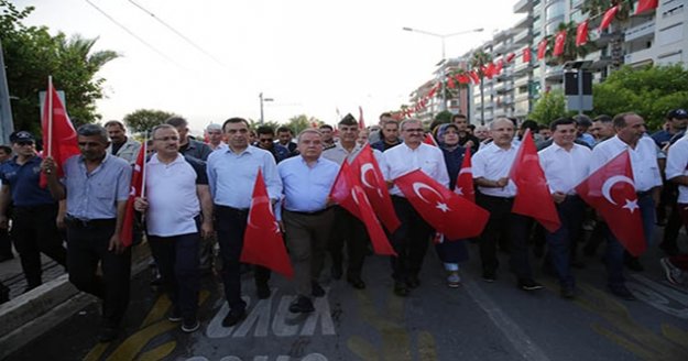 Böcek: “ Egemenlik kayıtsız şartsız milletindir”