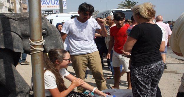 Rus turistler yaralı