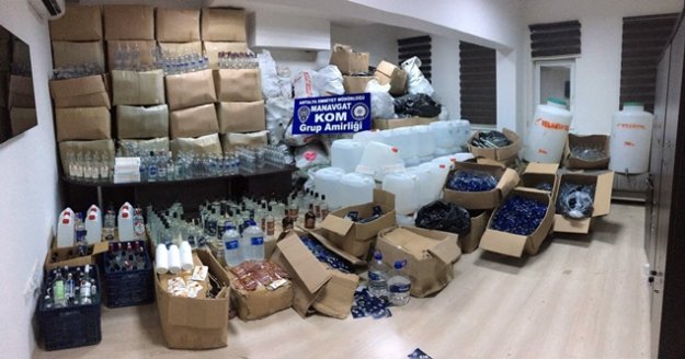 Manavgat’ta kaçak içki operasyonu