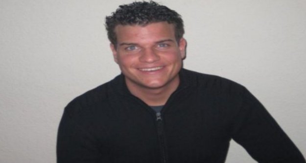 Otelde rahatsızlandı hastanede öldü