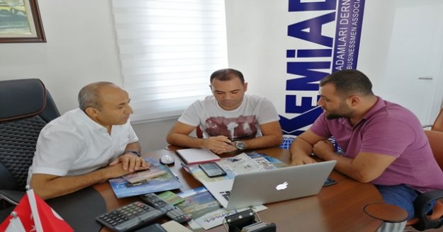 Turistler cep telefonu ile Kemer'i keşfedecek