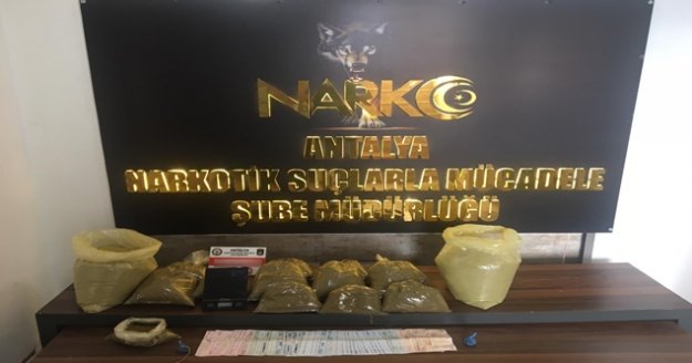 Uyuşturucu operasyonunda 4 tutuklama