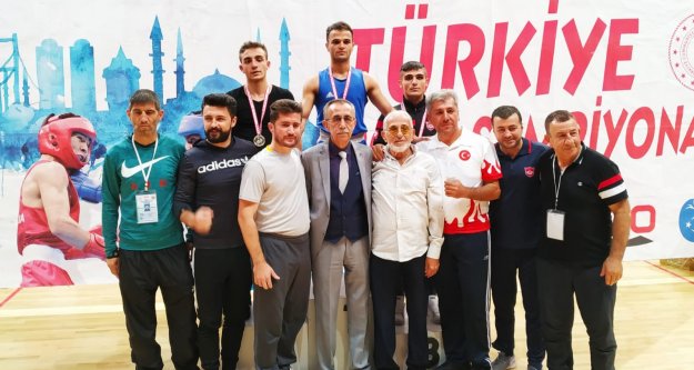 Alanya Belediyespor boksörü Türkiye üçüncüsü oldu