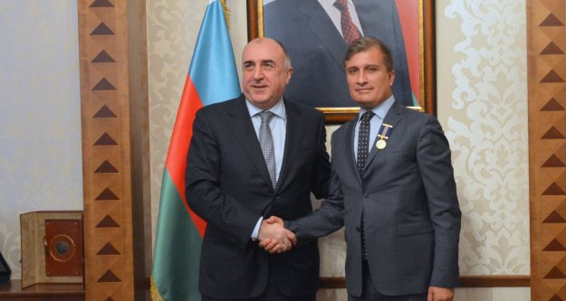 Alanyalı Kocaman'a Azerbaycan Devlet Madalyası