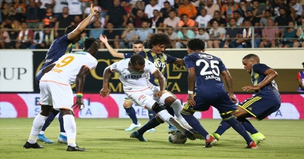 Alanyaspor'dan Fenerbahçe açıklaması: Böyle bir başvuru yapacağına ihtimal vermemiştik
