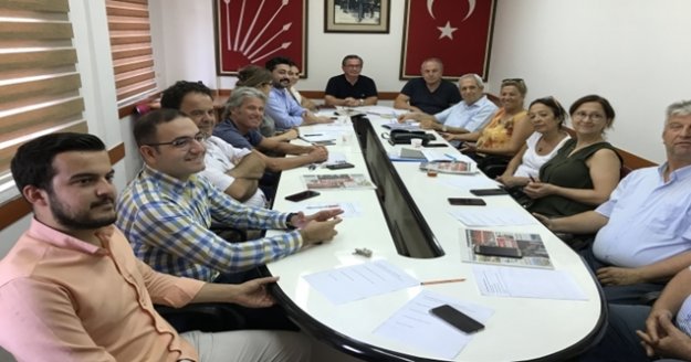 CHP'li Karadağ'dan adaylık açıklaması