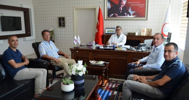 Fahri konsoloslardan başhekime ziyaret