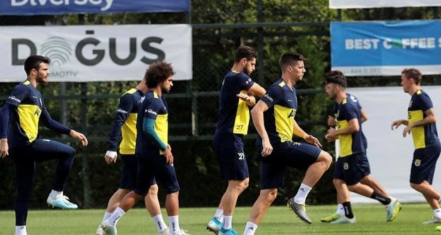 Fenerbahçe'nin Alanya kadrosu belli oldu