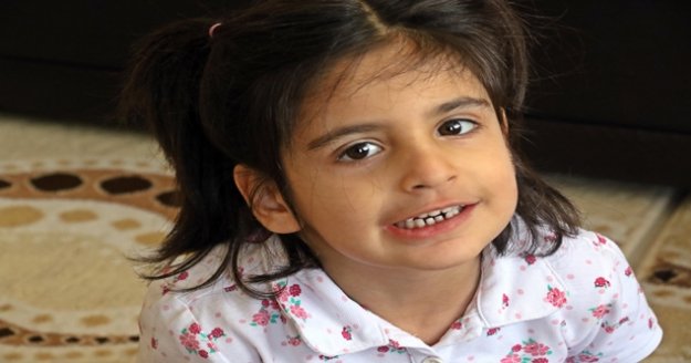 Minik Aysima büyüdükçe ölüme yaklaşıyor