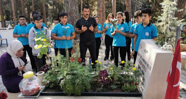 Öğrenci ve öğretmenlerden anlamlı ziyaret