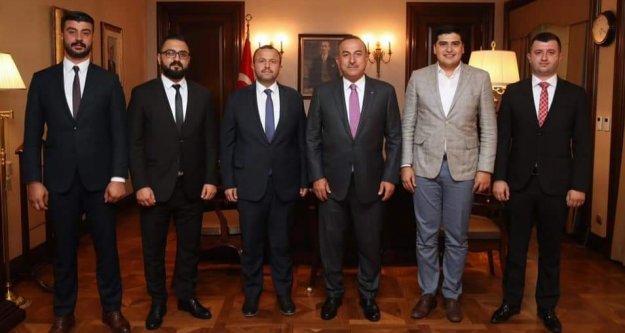 Yeniacun'dan ilk ziyaret bakan Çavuşoğlu'na