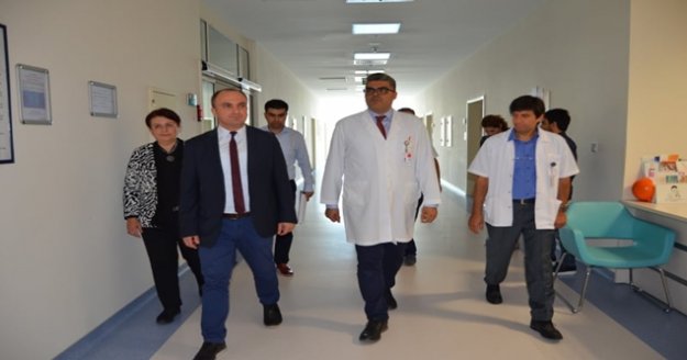 Akdağ'dan Başhekime ziyaret