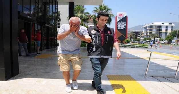 Alanya’da uyuşturucu tacirine 8 yıl hapis