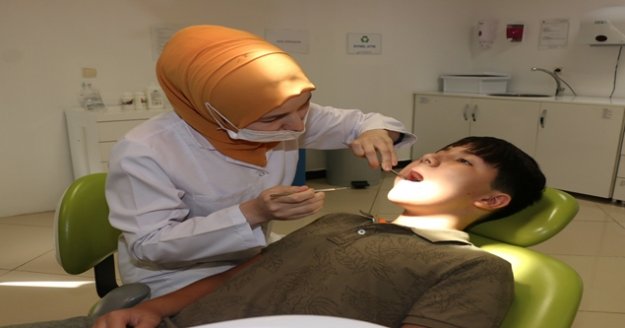 Büyükşehirden 13 bin çocuğa diş tedavisi