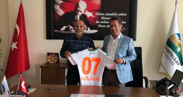 Çavuşoğlu'ndan Sarıveliler ziyareti