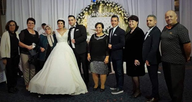 Düzel ve Helvacı ailelerinin mutlu günü