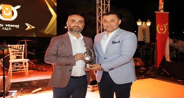 Yücel'den gazetecilere: "Işığınız hep yansın”