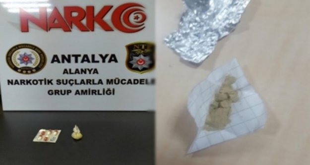 Alanya'da uyuşturucu ticaretine polis baskını