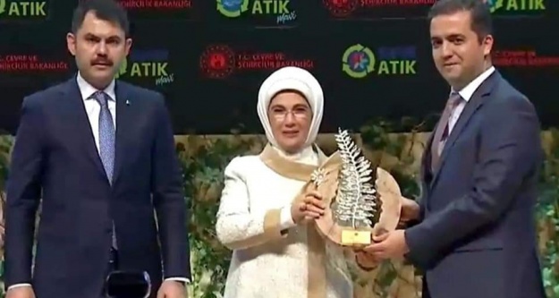 Emine Erdoğan'dan Alanya Belediyesi'ne ödül
