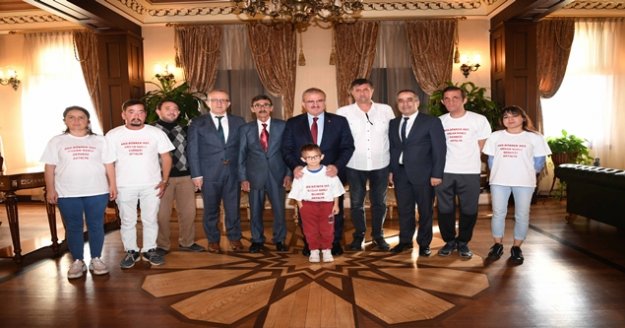 Organ nakli bekleyen 3 bin 399 hasta var