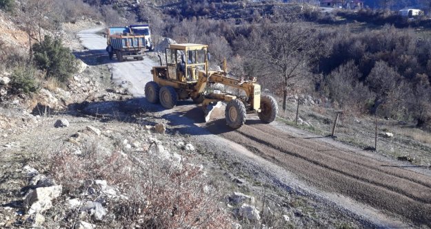 Alanya'da Karapınar yoluna kış bakımı