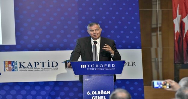 TÜROFED Başkanı Çorabatır TTGA'ya seçilen 9 turizmciyi kutladı