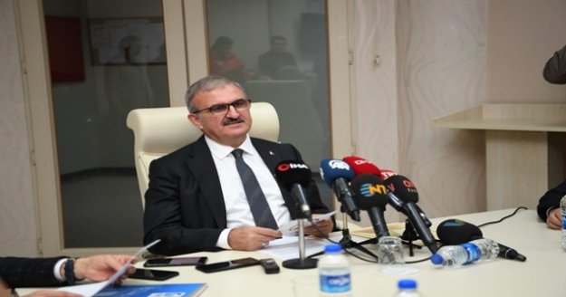 Vali Karaloğlu saat verdi: 18.00'den sonra yağış geliyor