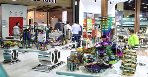 3 bin 700'ün üzerinde marka sergilendi