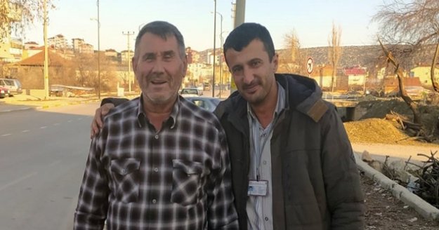 71 yaşında ehliyeti aldı