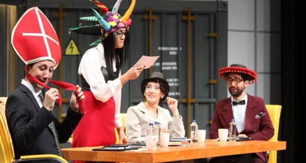 ABT’nin yeni oyunu büyük beğeni topladı