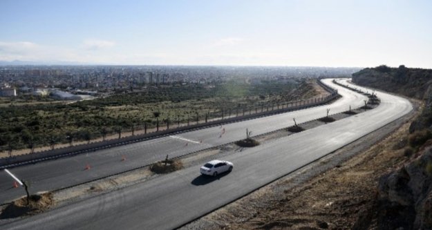 Antalya manzaralı bulvara Alparslan Türkeş ismi verildi