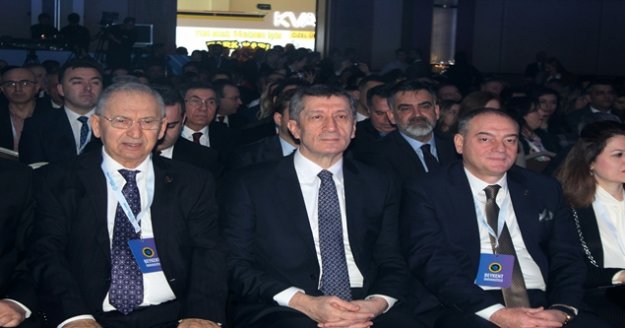 Bakan Selçuk: “Malatya ve Elazığ’da okul okul, sınıf sınıf çalışıyoruz”