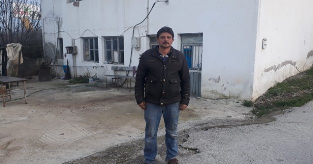 Beş aydır yanmış evde yaşamaya çalışıyorlar