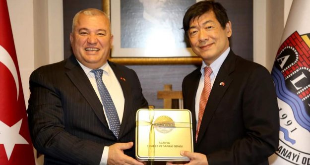Şahin, Japonya'nın Türkiye Büyükelçisi'ni ağırladı