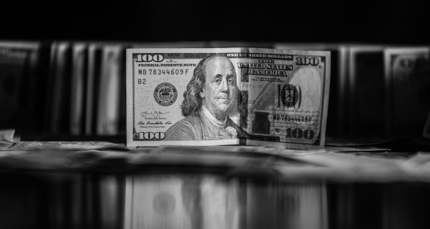 Serbest piyasada döviz fiyatları