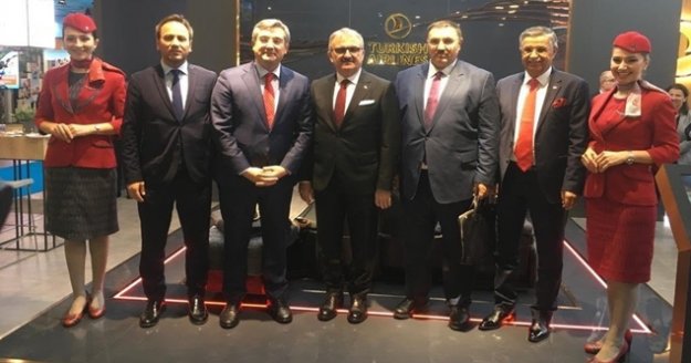 Vali Karaloğlu’dan Hollanda'da turizmcilere destek