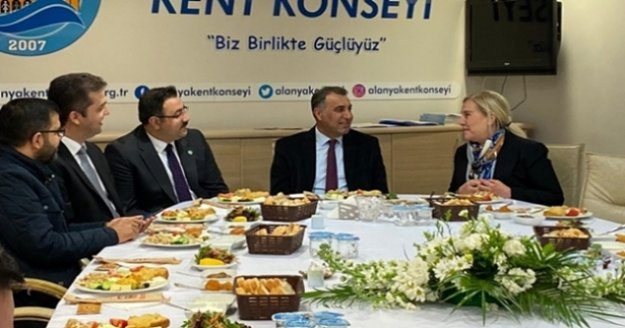 Alanya'da mahalle meclisi için start verildi