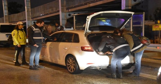 Antalya'da 93 araca 74 bin 946 TL para cezası