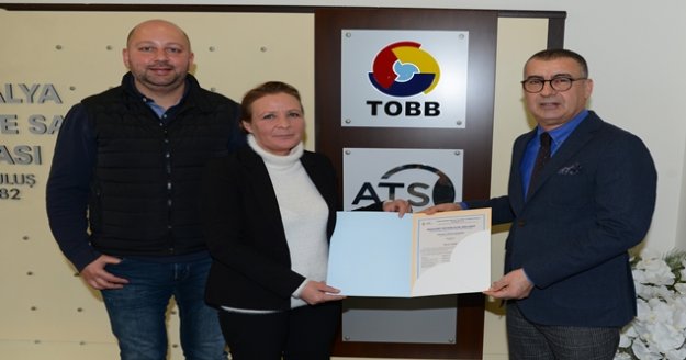 Belgesi olmayan emlakçılık yapamayacak