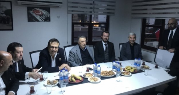 Beşiktaş Başkanı Çebi, Alanya'da derneği ziyaret etti