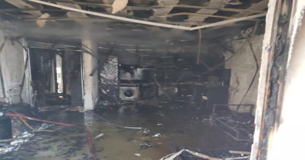 Dumandan etkilenen 13 kişi hastaneye kaldırıldı